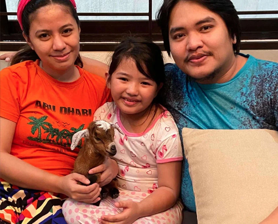 Familia y un cabrito
