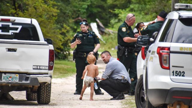 Niño con autismo perdido aparece compañia perros